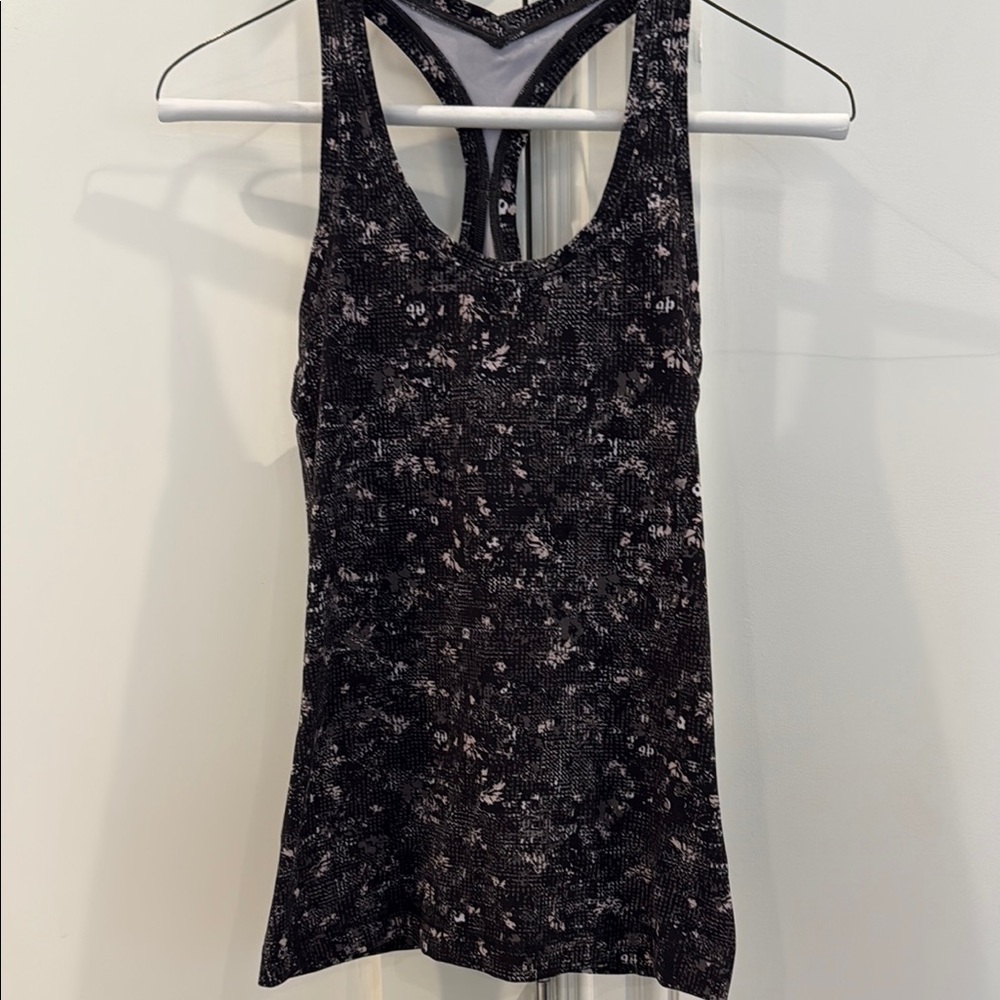 Lulu lemon tank